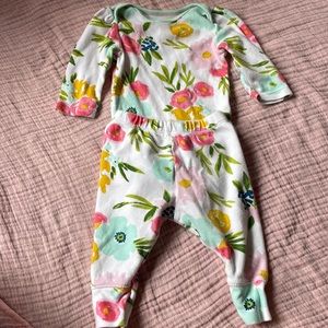 Cloud island matching onesie and leggings set!